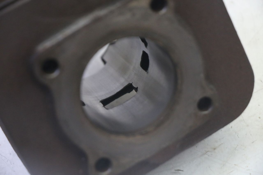photo de CILINDRO PISTON PIAGGIO NEW TYPHOON 50 (2010 - 2017)