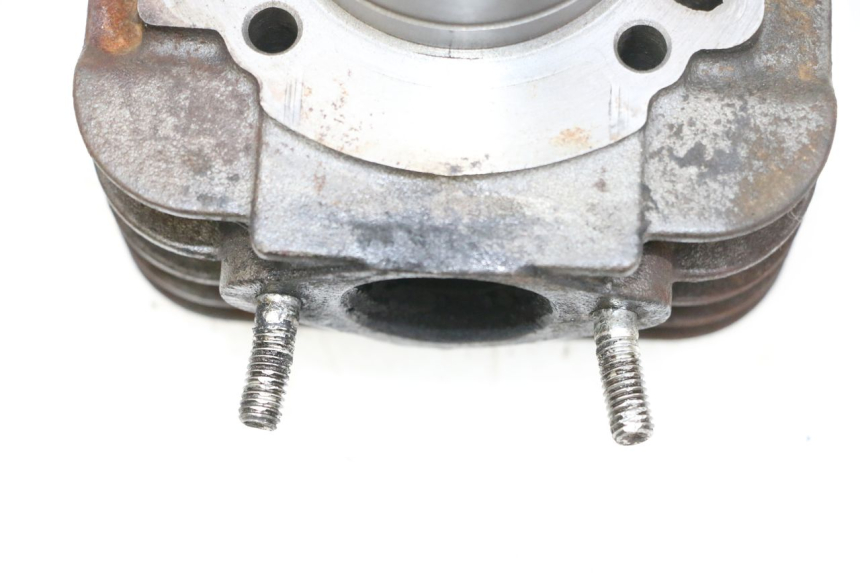 photo de CILINDRO PISTON PIAGGIO NEW TYPHOON 50 (2018 - 2021) - Zoom sobre los componentes