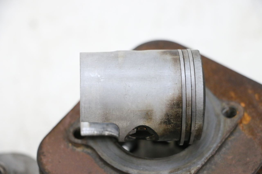 photo de CILINDRO PISTON PIAGGIO NEW TYPHOON 50 (2018 - 2021) - Vista principal