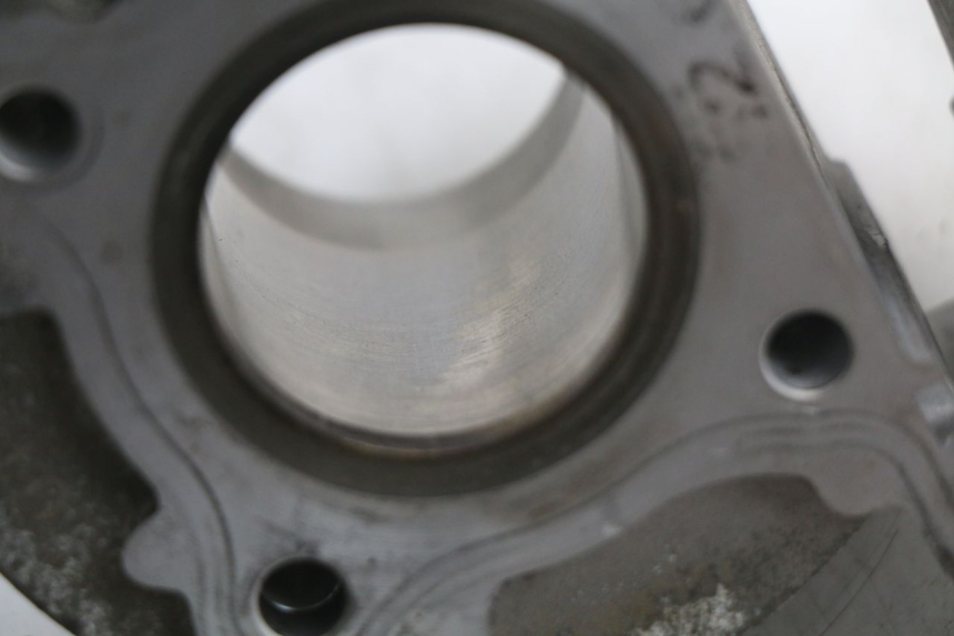 photo de CILINDRO PISTON PEUGEOT KISBEE 4T 50 (2010 - 2017)