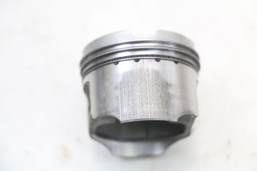 photo de CILINDRO PISTON PEUGEOT KISBEE 4T 50 (2010 - 2017)