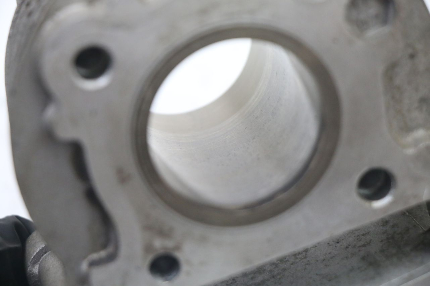 photo de CILINDRO PISTON PEUGEOT KISBEE 4T 50 (2010 - 2017)