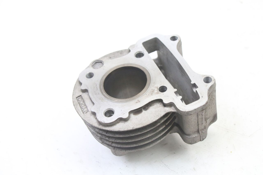 photo de CILINDRO PISTON PEUGEOT KISBEE 4T 50 (2010 - 2017)