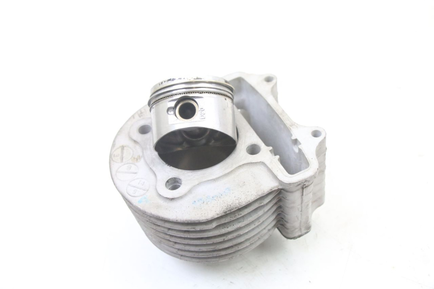 photo de CILINDRO PISTON PEUGEOT VIVACITY 125 (2010 - 2017)