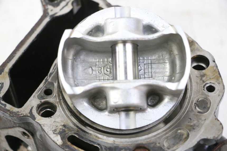 photo de CILINDRO PISTON PIAGGIO VESPA GRANTURISMO 200 (2004 - 2005)