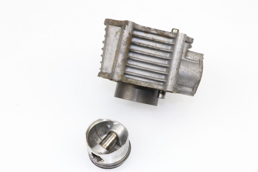 photo de CILINDRO PISTON REVATTO FUTURA GT 125 (2006 - 2008)