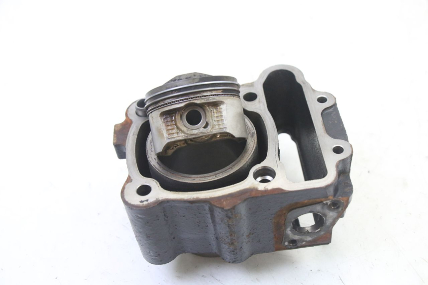 photo de CILINDRO PISTON PEUGEOT SATELIS 125 (2013 - 2018)