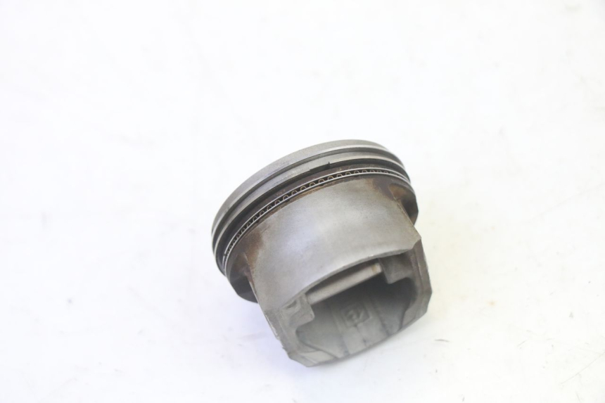 photo de CILINDRO PISTON PEUGEOT SATELIS 125 (2010 - 2012)