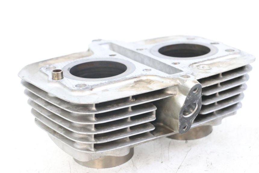 photo de CILINDRO PISTON SUZUKI GSX E 250 (1982 - 1983)