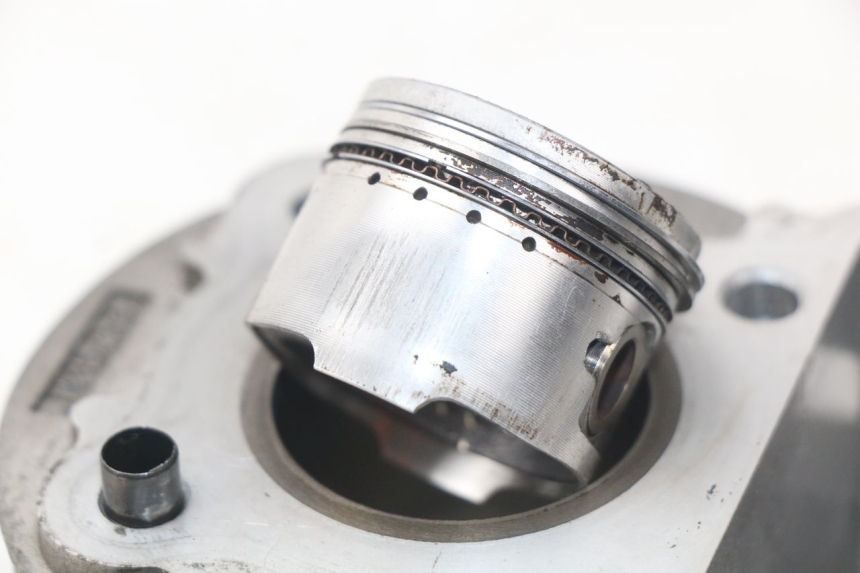 photo de CILINDRO PISTON TNT MOTOR ROMA 10' 4T 50 (2007 - 2018)