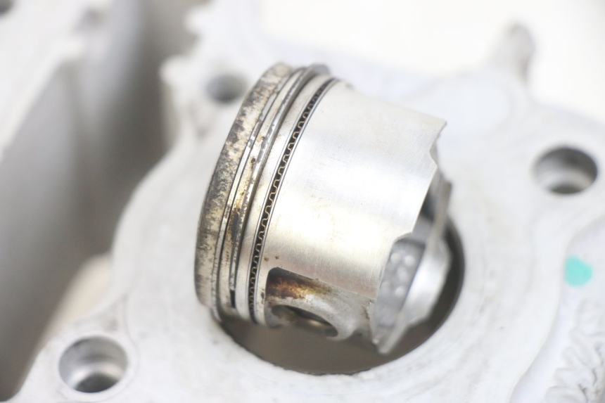 photo de CILINDRO PISTÓN PEUGEOT TWEET 4T 50 (2014 - 2019)