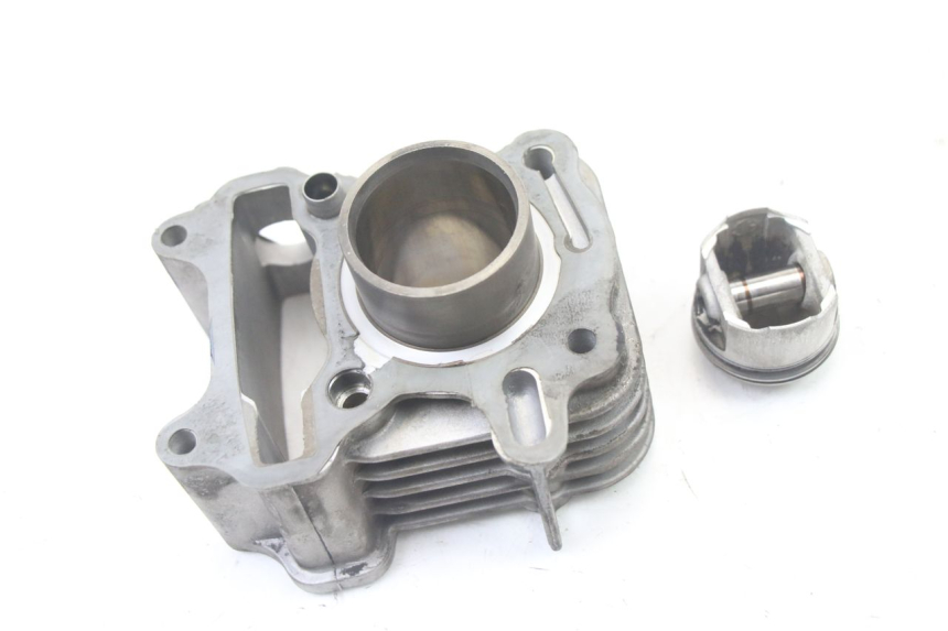 photo de CILINDRO PISTON PEUGEOT TWEET 4T 50 (2018 - 2020)