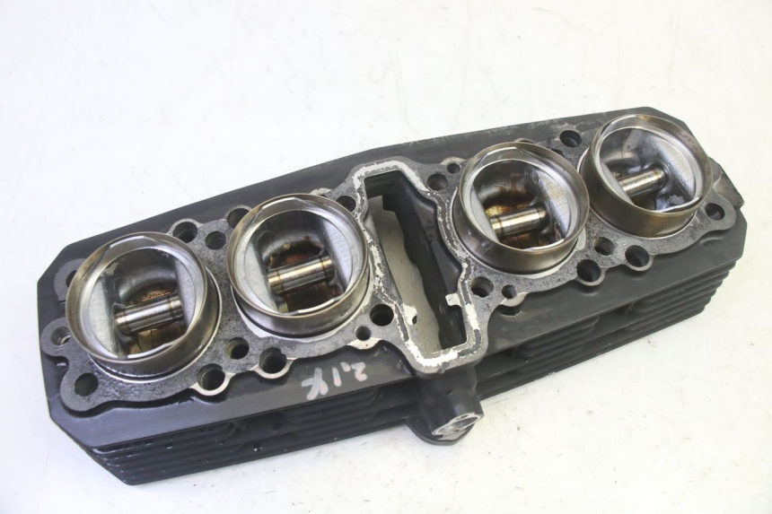 photo de CILINDRO PISTON KAWASAKI ZR 7 750 (1999 - 2001) - Detalles de los puntos de fijación