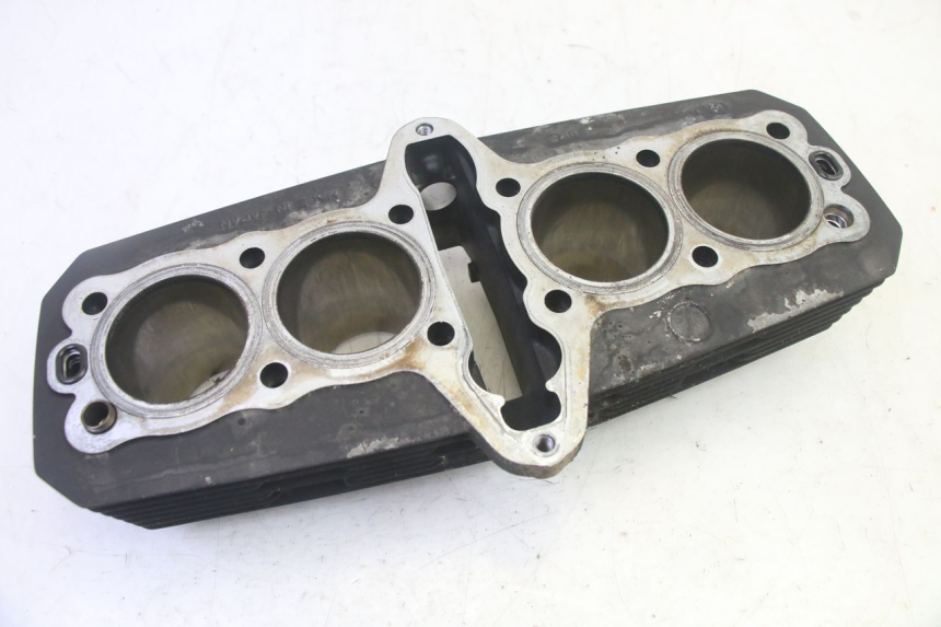 photo de CILINDRO PISTON KAWASAKI ZR 7 750 (1999 - 2001) - Estado de la superficie y material