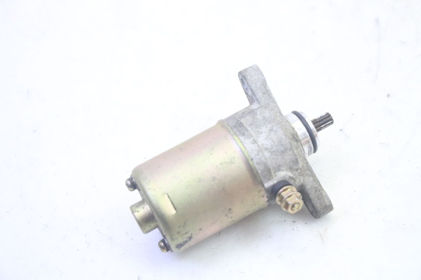 photo de ARRANQUE JM MOTORS OLDIES GT 4T 50 (2018 - 2025) - Otra perspectiva