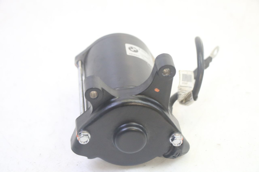 photo de ARRANQUE BMW R GS 1250 (2021 - 2024) - Primer plano técnico
