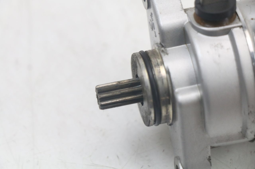 photo de MOTOR DE ARRANQUE KEEWAY RY6 2T 50 (2011 - 2019)