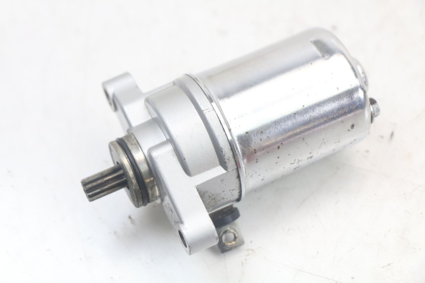 photo de MOTOR DE ARRANQUE KEEWAY RY6 2T 50 (2011 - 2019)