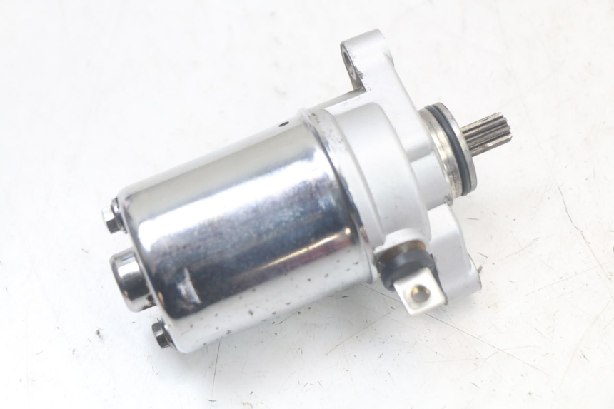 photo de MOTOR DE ARRANQUE KEEWAY RY6 2T 50 (2011 - 2019)