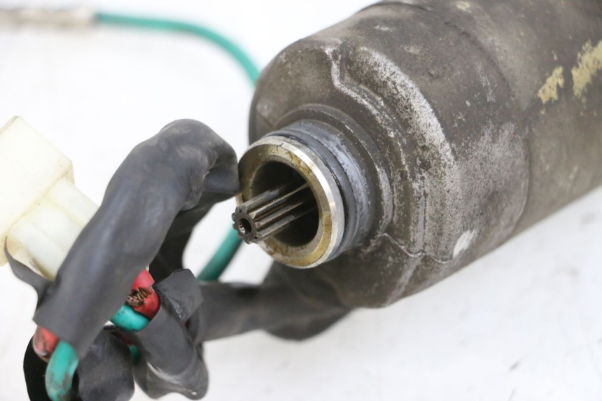 photo de ARRANQUE PEUGEOT SPEEDFIGHT 4 4T EFI 50 (2021 - 2025) - Primer plano técnico