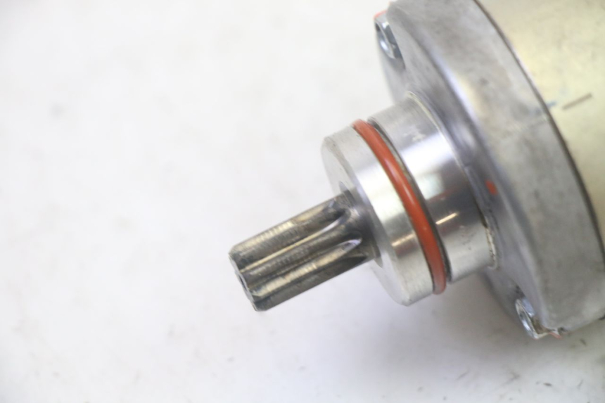 photo de ARRANQUE YAMAHA TRICITY 300 (2020 - 2024) - Otra perspectiva