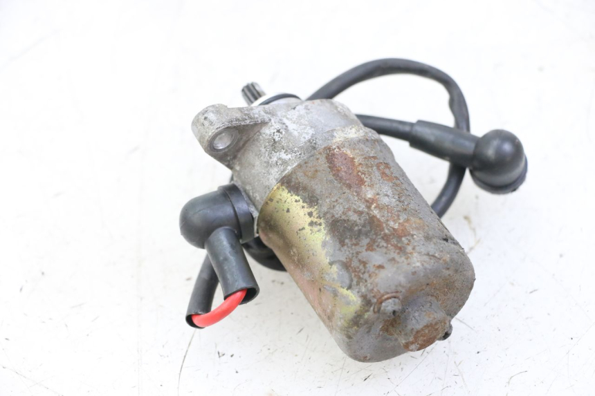 photo de MOTOR DE ARRANQUE. UNIVERSAL BIKE ZN50QT-11B 50 (2018 - 2021)