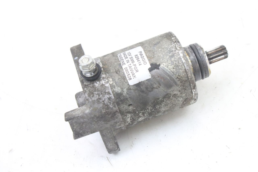 photo de MOTOR DE ARRANQUE PIAGGIO XEVO - X EVO 125 (2007 - 2017) - Otra perspectiva