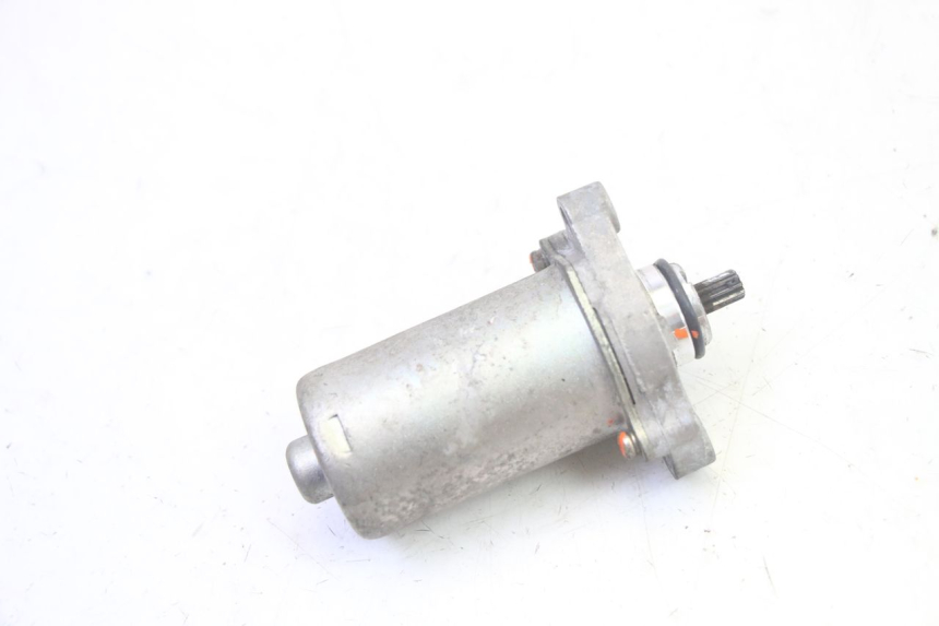 photo de MOTOR DE ARRANQUE PIAGGIO ZIP 4T 50 (2018 - 2020) - Otra perspectiva