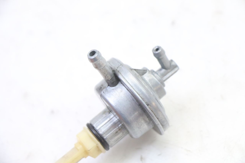 photo de DEPRESIÓN DEPÓSITO PEUGEOT KISBEE 2T 50 (2010 - 2017)