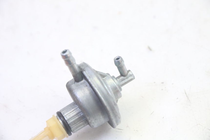 photo de DEPRESIÓN DEPÓSITO PEUGEOT KISBEE 4T 50 (2010 - 2017) - Detalle de la pieza