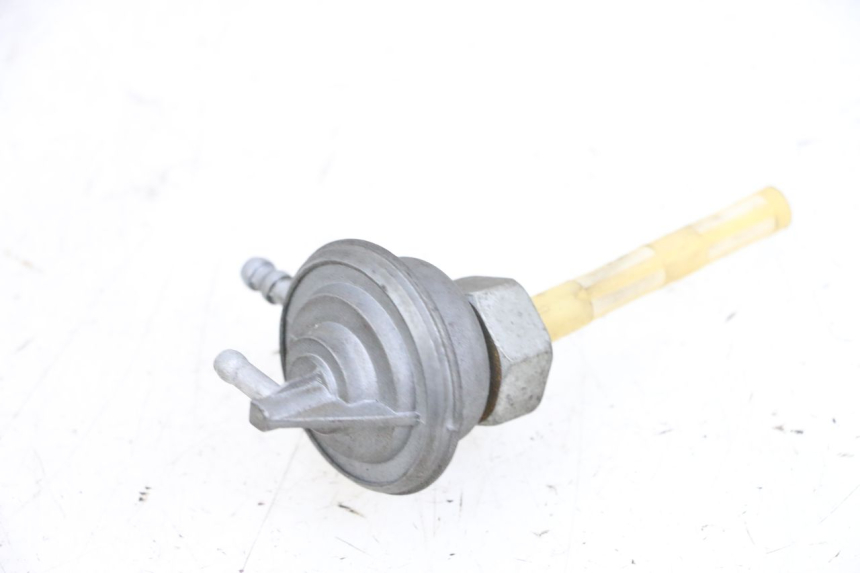 photo de DEPRESIÓN DEPÓSITO KYMCO LIKE 125 (2009 - 2016) - Detalle de la pieza