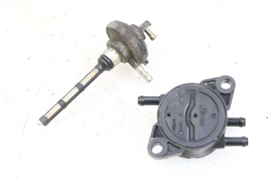 photo de VALVULA DEPOSITO PIAGGIO VESPA GRANTURISMO 200 (2004 - 2005)