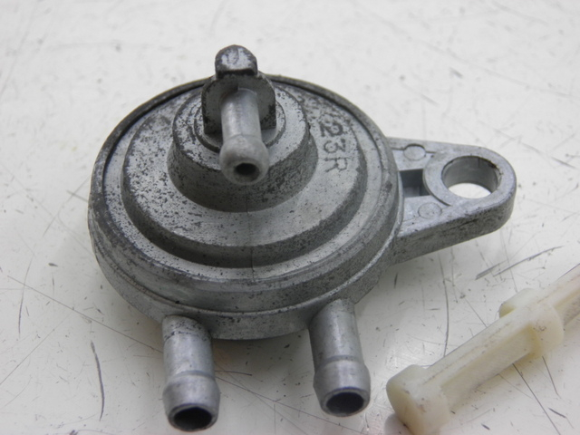 photo de DEPRESIÓN DEPÓSITO PIAGGIO ZIP 2T 50 (2009 - 2019)