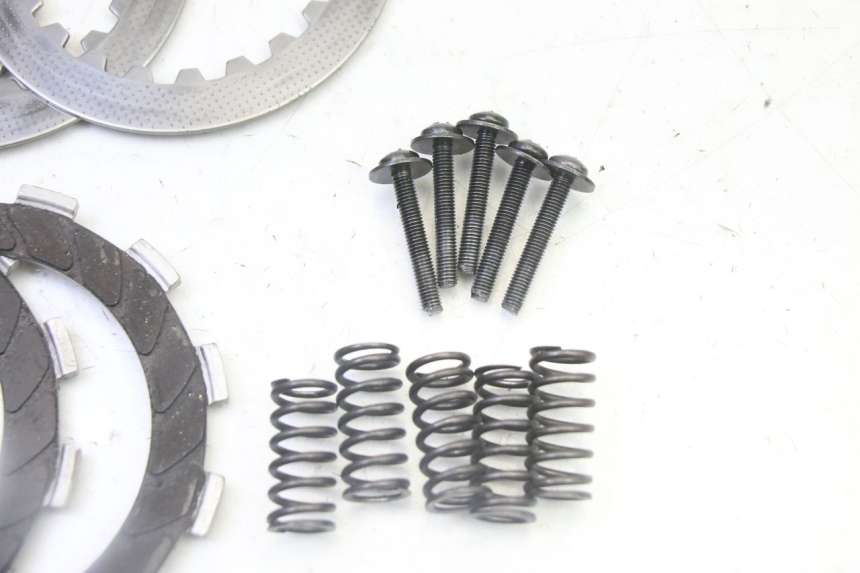 photo de DISCO DE EMBRAGUE DERBI SENDA SM DRD 50 (2008 - 2013)