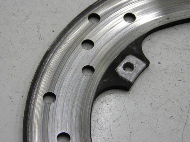 photo de DISCO FRENO TRASERO PIAGGIO MP3 RL 125 (2006 - 2014) - Zoom estado de uso