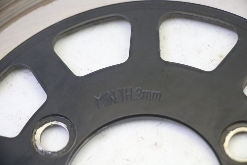 photo de DISCO FRENO TRASERO EFUN PUSA 1 - Primer plano técnico