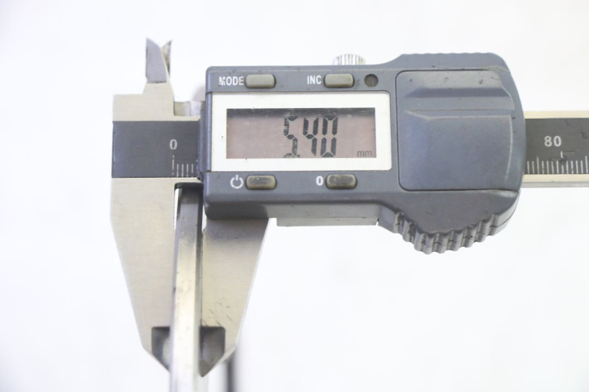 photo de DISCO FRENO TRASERO KAWASAKI ZR 7 750 (1999 - 2001) - Estado de la superficie y material