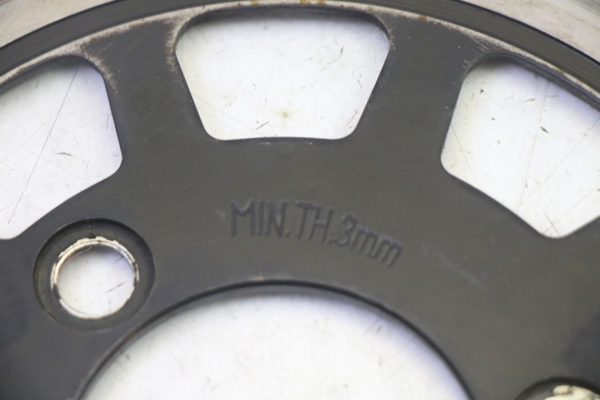 photo de DISCO FRENO DELANTERO EFUN PUSA 1 - Primer plano técnico