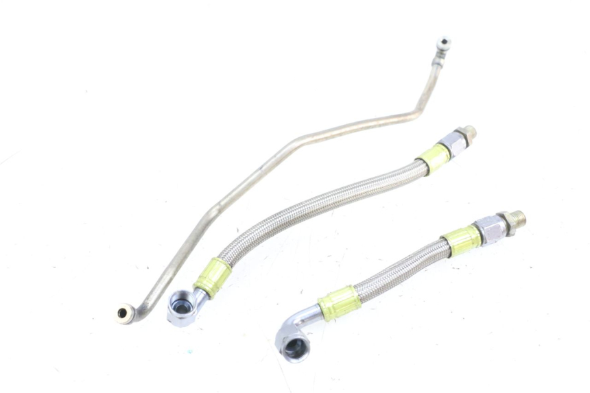 photo de ACEITE MANGUERA MV AGUSTA BRUTALE R WALLY 910 (2008 - 2008) - Primer plano técnico