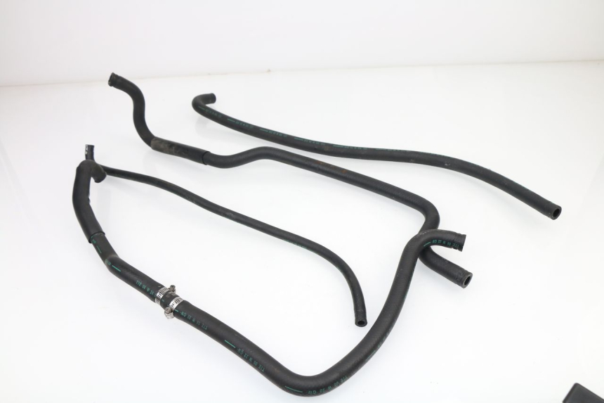 photo de MANGUERA RADIADOR SYM GTS 250 (2005 - 2008)