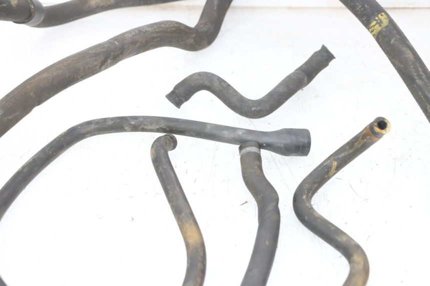 photo de MANGUERA DEL RADIADOR PIAGGIO MP3 RL 250 (2007 - 2010)