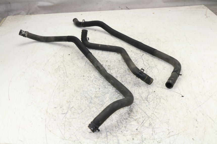 photo de MANGUERA DEL RADIADOR PEUGEOT SATELIS 125 (2006 - 2009)