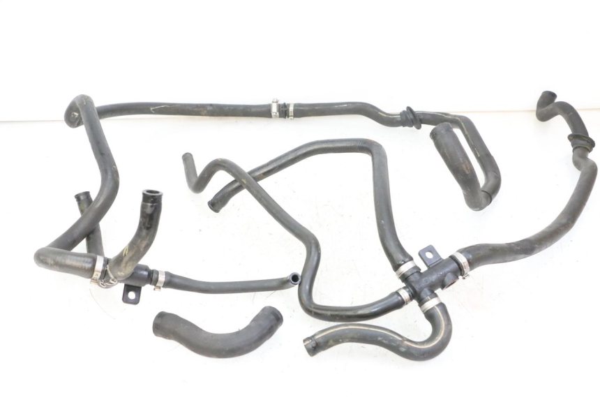 photo de MANGUERA RADIADOR PIAGGIO VESPA GRANTURISMO 200 (2004 - 2005)