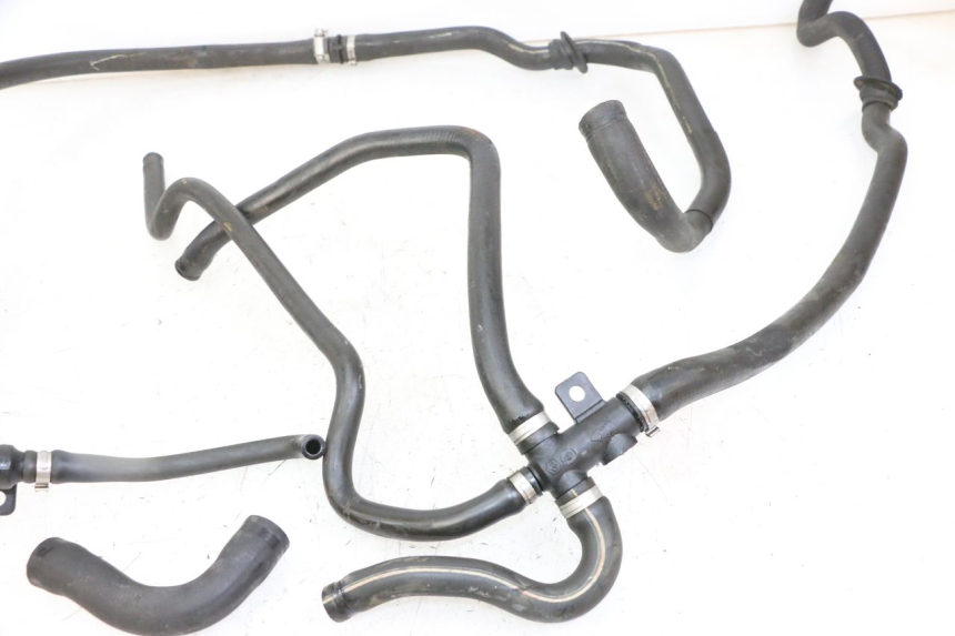 photo de MANGUERA RADIADOR PIAGGIO VESPA GRANTURISMO 200 (2004 - 2005)