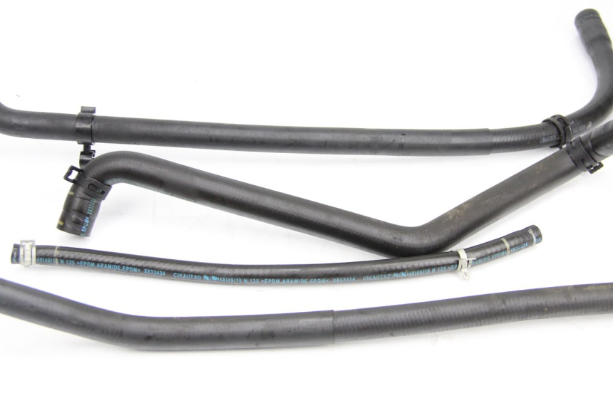 photo de MANGUERA RADIADOR PEUGEOT SATELIS 125 (2013 - 2018)