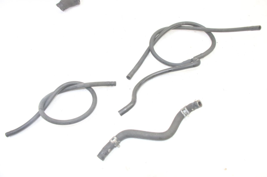 photo de MANGUERA RADIADOR SUZUKI SV S 650 (2003 - 2009)