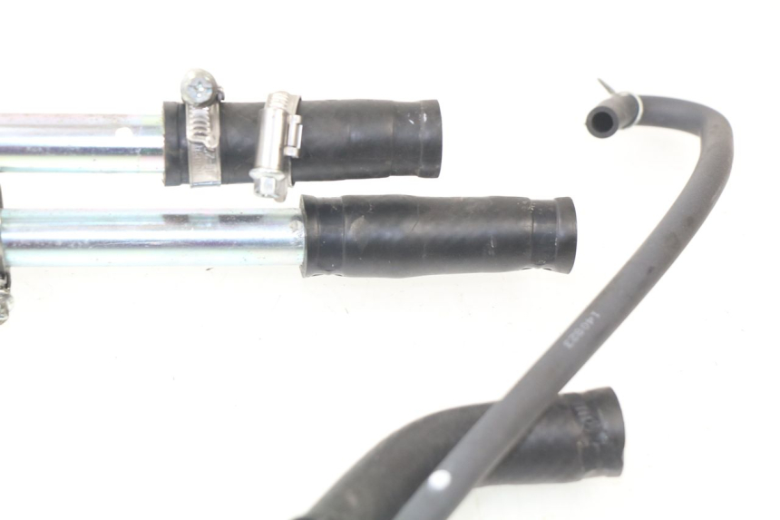 photo de MANGUERA RADIADOR YAMAHA XMAX X-MAX ABS 125 (2014 - 2016) - Zoom estado de uso