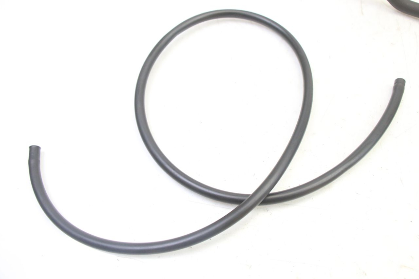 photo de MANGUERA DEL RADIADOR YAMAHA XMAX X-MAX 125 (2006 - 2009)