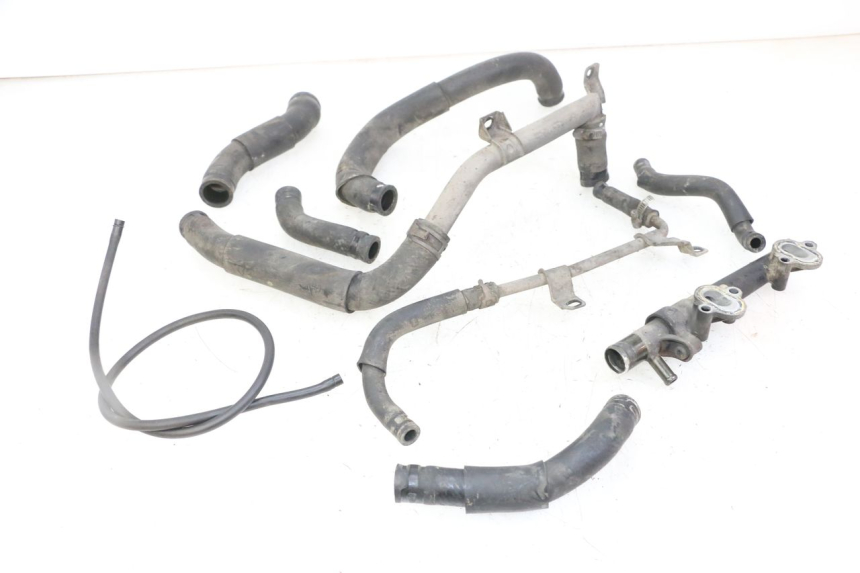 photo de MANGUERA RADIADOR YAMAHA FZS FAZER 600 (2001 - 2003)