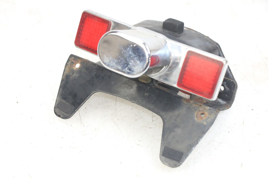photo de ILUMINACIóN DE MATRíCULA HONDA CA REBEL 125 (1995 - 2001)